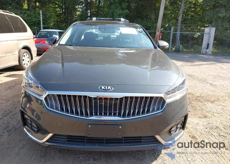 2017 Kia Cadenza Technology из США, поврежденный, VIN KNALC4J14H5068106